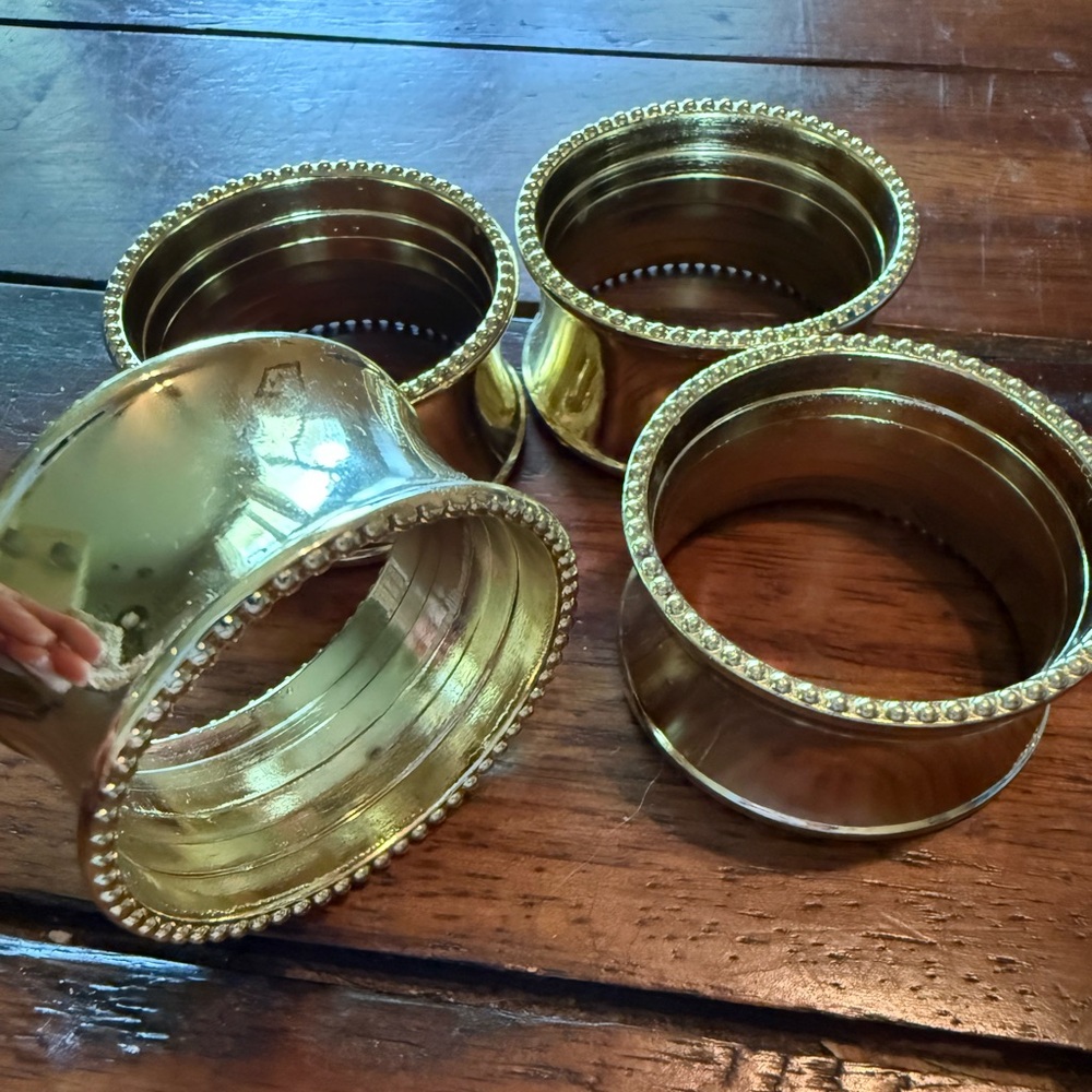 Napkin ring holder set of 4